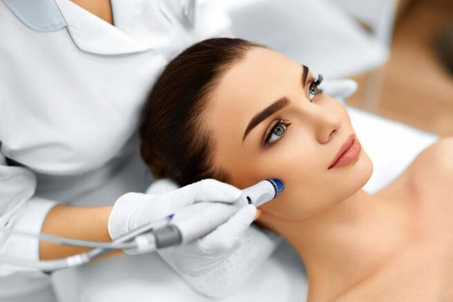 دستگاه از جوان سازی صورت ساخته شده است